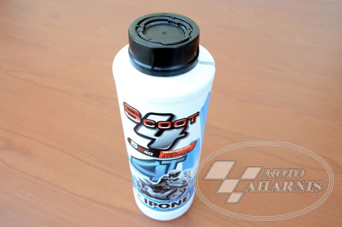 ΛΑΔΙ ΚΙΝΗΤΗΡΑ 4T IPONE SCOOT 4 5W40 (1L) ΛΑΔΙ ΚΙΝΗΤΗΡΑ 4T IPONE SCOOT 4 5W40 (1L)