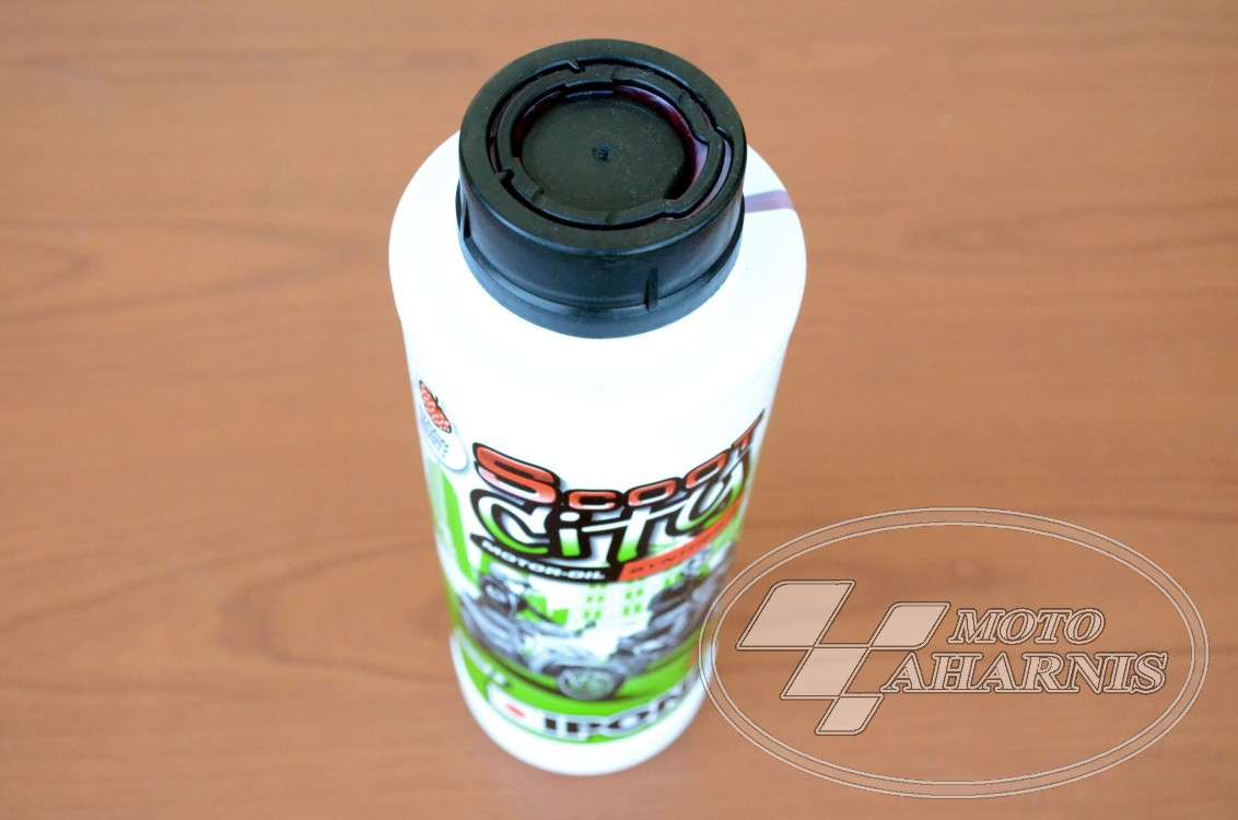 ΛΑΔΙ ΚΙΝΗΤΗΡΑ 2T IPONE SCOOT CITY (1L) ΛΑΔΙ ΚΙΝΗΤΗΡΑ 2T IPONE SCOOT CITY (1L)