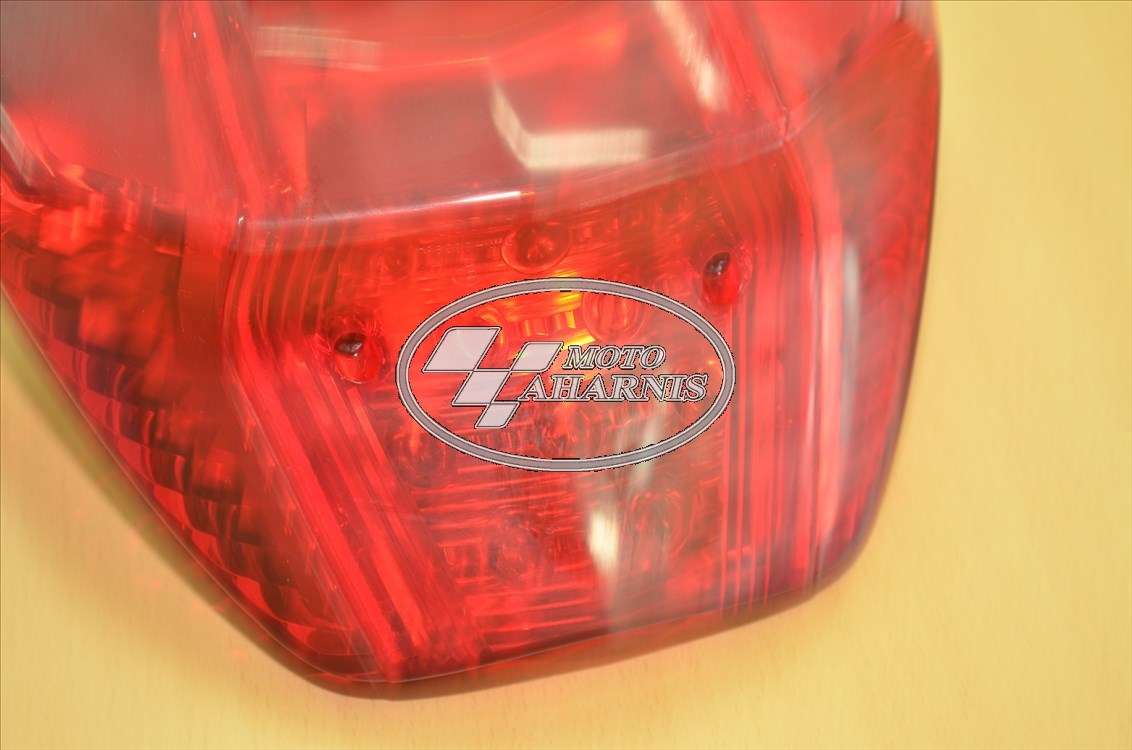 ΦΑΝΑΡΙ ΠΙΣΩ INNOVA INJECTION 125